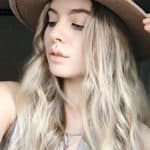 Gypsy boho look with wavy blonde hair