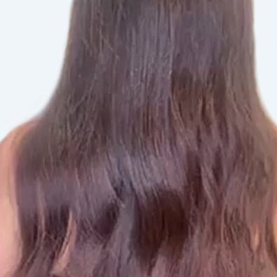 Brunette model 3 back of hair before shot